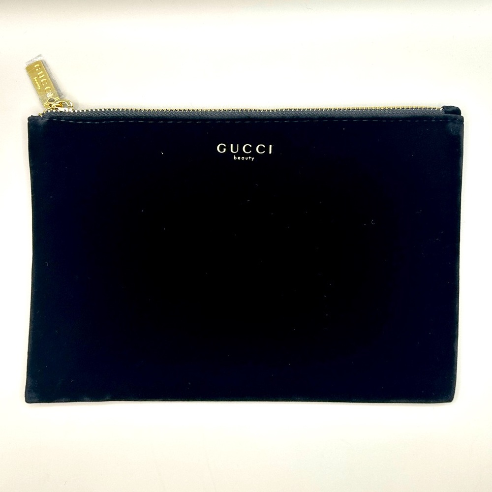 Gucci Beauty Velvet Black Makeup Pouch